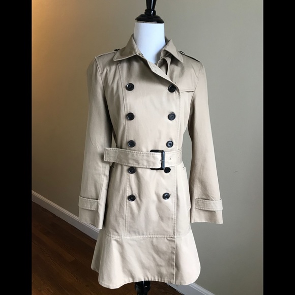 Banana Republic Jackets & Blazers - Banana Republic Peplum-Hem Trench Coat